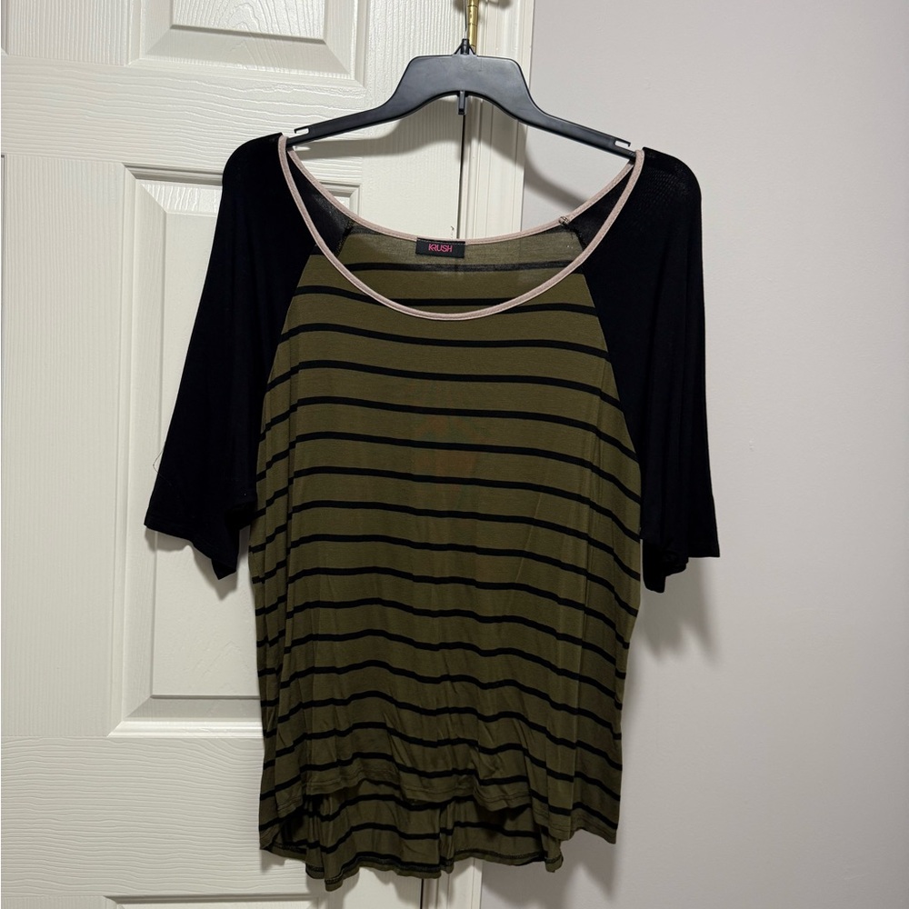 Krush Green and Tan Fitted Short Sleeve T-shirt